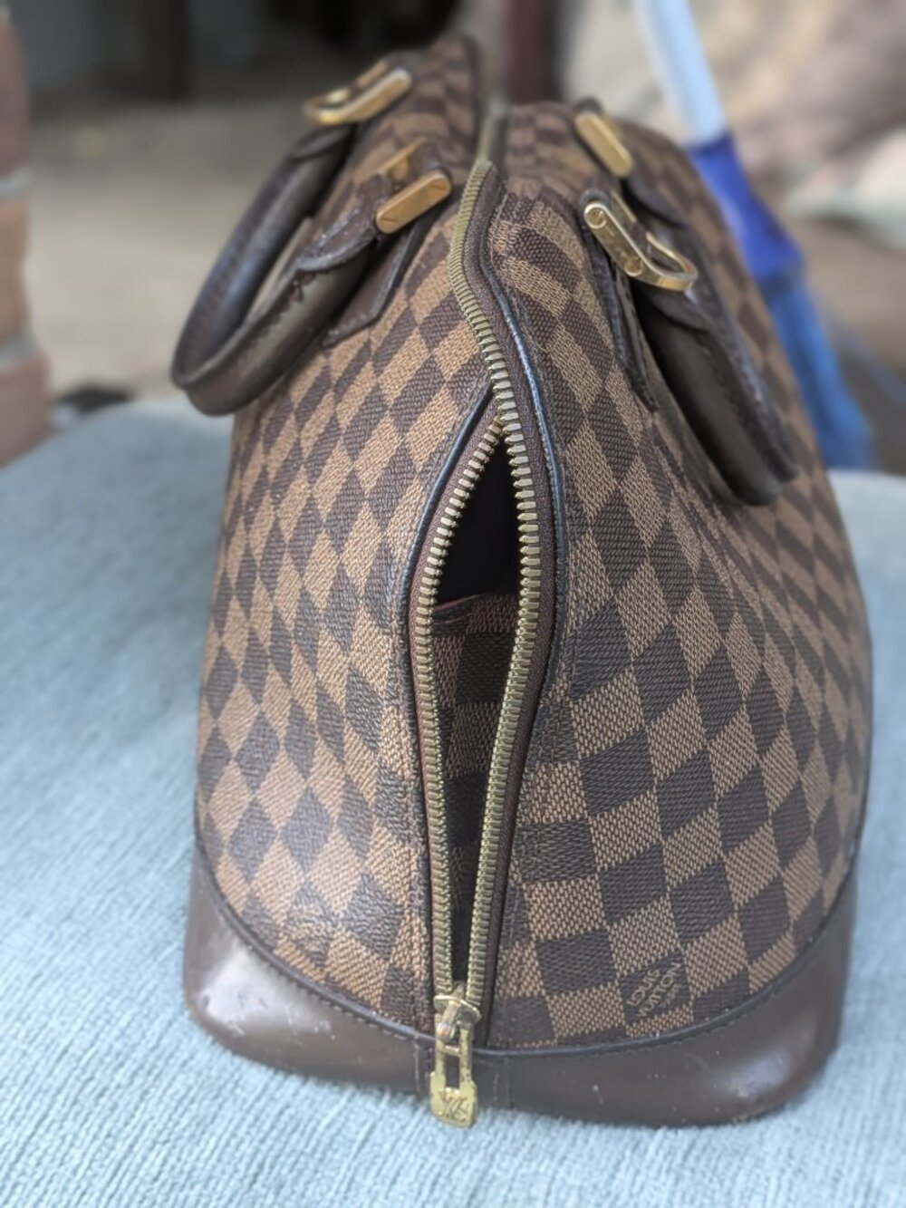 Used Vintage Louis Vuitton Bag - Picture 10 of 14